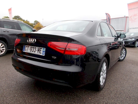 AUDI A4 IV 2.0 TDI 120 CV AMBIENTE